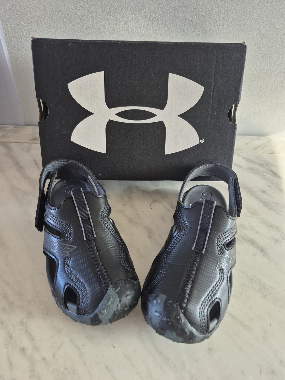 Under Armour Kids' Black/Grey  Sandals